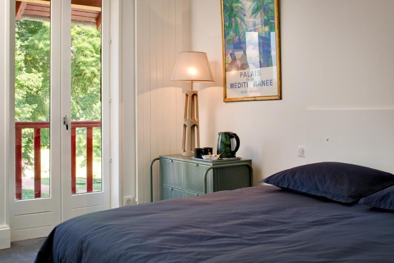 Le Monde De Charlie Hotel เบลเลอริฟ-ซูร์-อัลลิเยร์ ภายนอก รูปภาพ