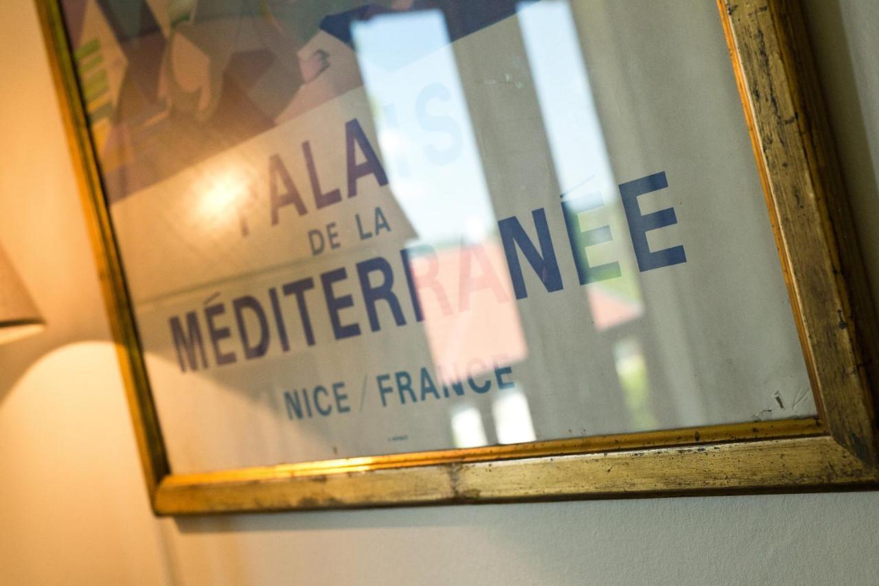 Le Monde De Charlie Hotel เบลเลอริฟ-ซูร์-อัลลิเยร์ ภายนอก รูปภาพ