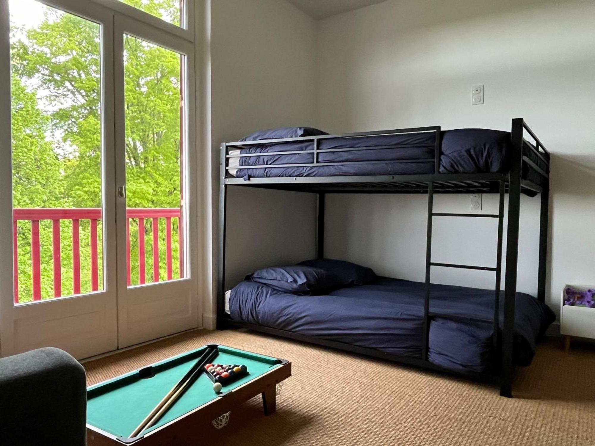 Le Monde De Charlie Hotel เบลเลอริฟ-ซูร์-อัลลิเยร์ ภายนอก รูปภาพ